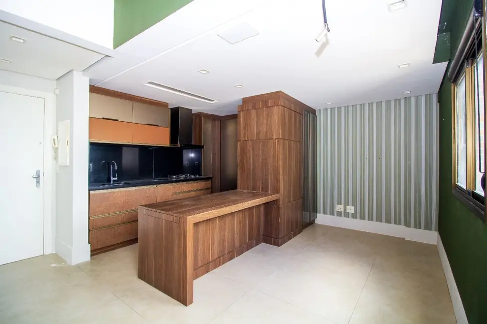 Apartamento com 1 quarto à venda, 67m2 em Moinhos de Vento, Porto Alegre - RS - imagem 8 Foto 8 de Apartamento com 1 quarto à venda, 67m2 em Moinhos de Vento, Porto Alegre - RS