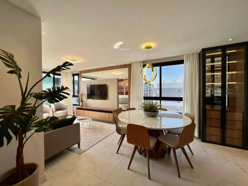 Apartamento com 3 quartos à venda, 147m2 em Capao Da Canoa - RS - imagem 8 Foto 8 de Apartamento com 3 quartos à venda, 147m2 em Capao Da Canoa - RS