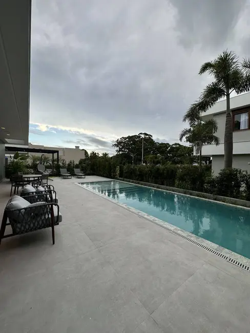 Foto 1 de Casa de Condomínio com 5 quartos à venda, 454m2 em Centro, Capao Da Canoa - RS