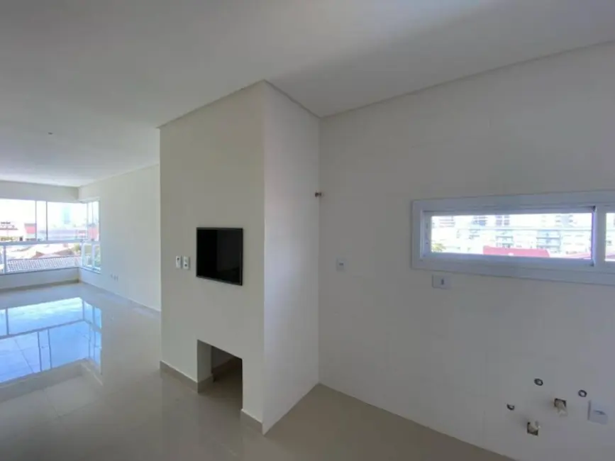 Apartamento com 2 quartos à venda, 76m2 em Centro, Tramandai - RS - imagem 8 Foto 8 de Apartamento com 2 quartos à venda, 76m2 em Centro, Tramandai - RS