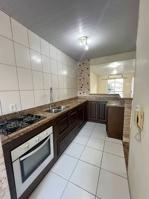 Foto 4 de Casa de Condomínio com 3 quartos à venda, 100m2 em Cachoeirinha - RS