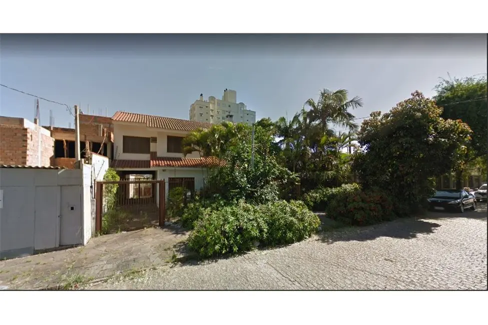 Casa com 4 quartos à venda, 280m2 em Bom Jesus, Porto Alegre - RS - imagem 2 Foto 2 de Casa com 4 quartos à venda, 280m2 em Bom Jesus, Porto Alegre - RS