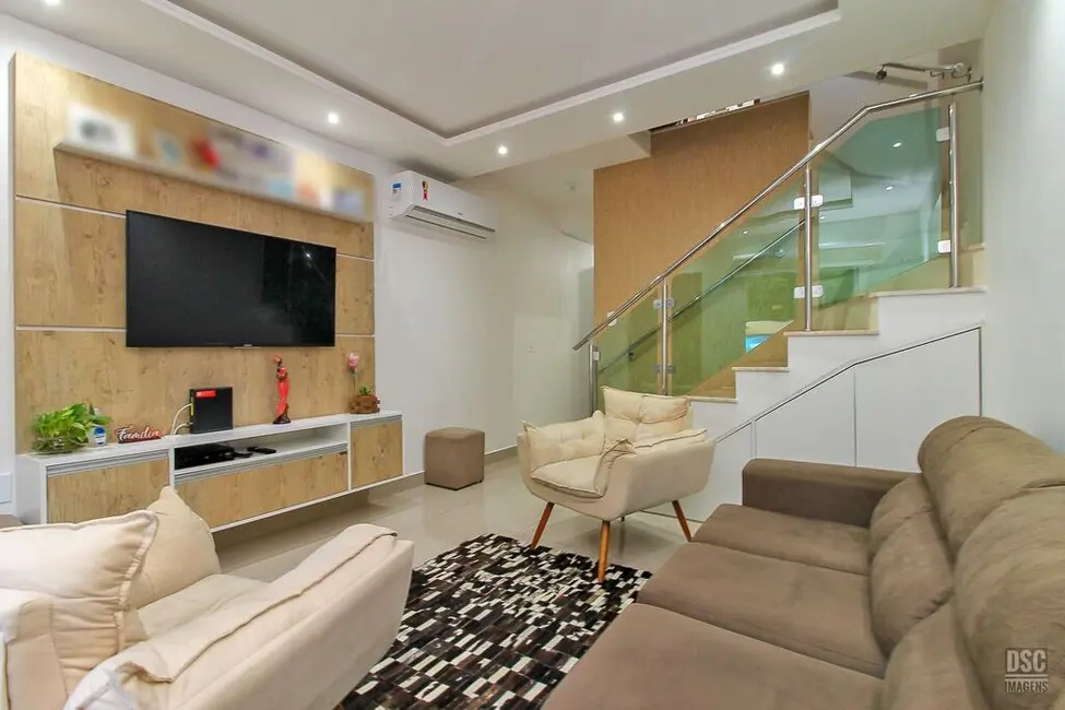 Foto 3 de Casa de Condomínio com 3 quartos à venda, 132m2 em Hípica, Porto Alegre - RS