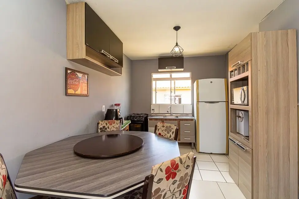 Foto 3 de Apartamento com 3 quartos à venda, 55m2 em Igara, Canoas - RS