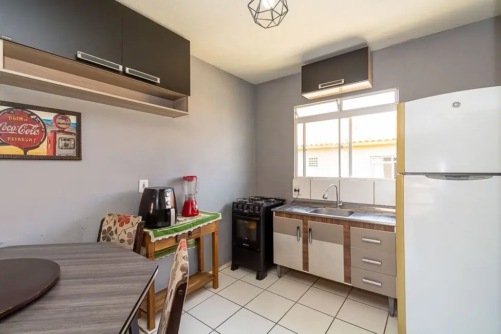 Foto 4 de Apartamento com 3 quartos à venda, 55m2 em Igara, Canoas - RS