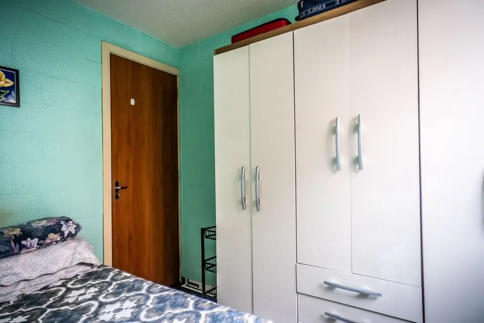 Foto 7 de Apartamento com 2 quartos à venda, 38m2 em Rubem Berta, Porto Alegre - RS