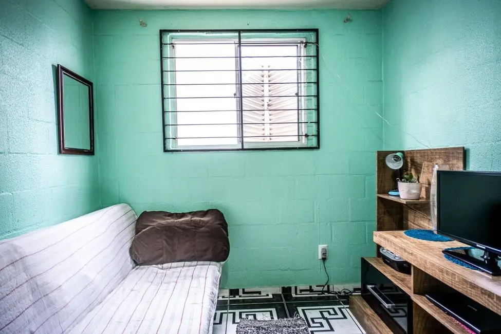 Foto 4 de Apartamento com 2 quartos à venda, 38m2 em Rubem Berta, Porto Alegre - RS