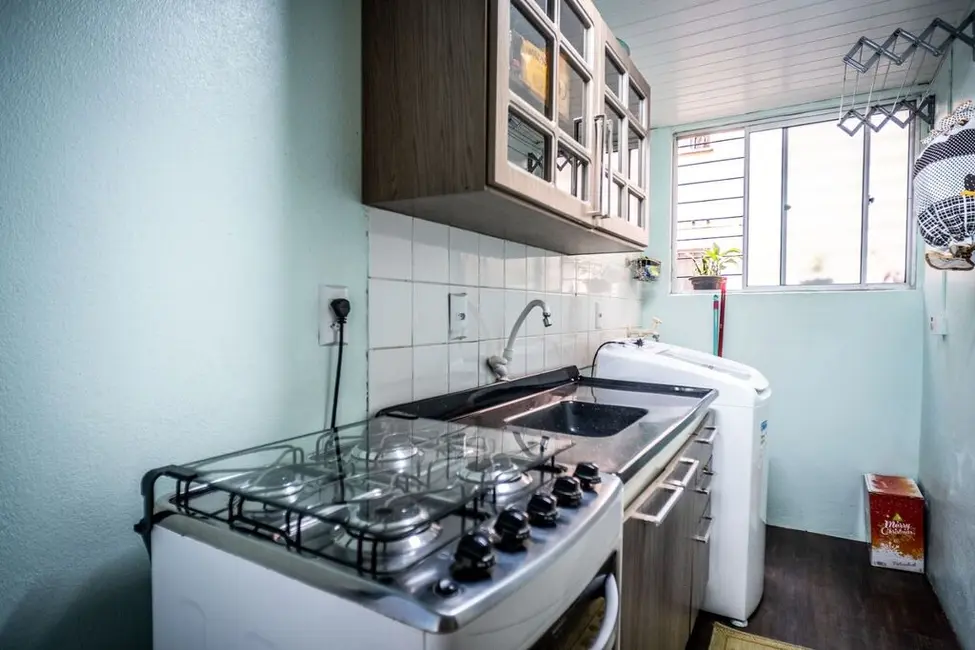 Foto 9 de Apartamento com 2 quartos à venda, 38m2 em Rubem Berta, Porto Alegre - RS