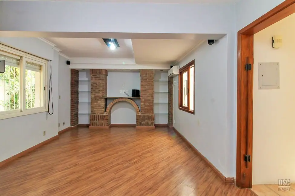 Foto 1 de Casa com 3 quartos à venda, 138m2 em Cristal, Porto Alegre - RS