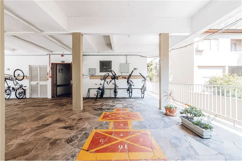 Foto 7 de Apartamento com 3 quartos à venda, 89m2 em Petrópolis, Porto Alegre - RS