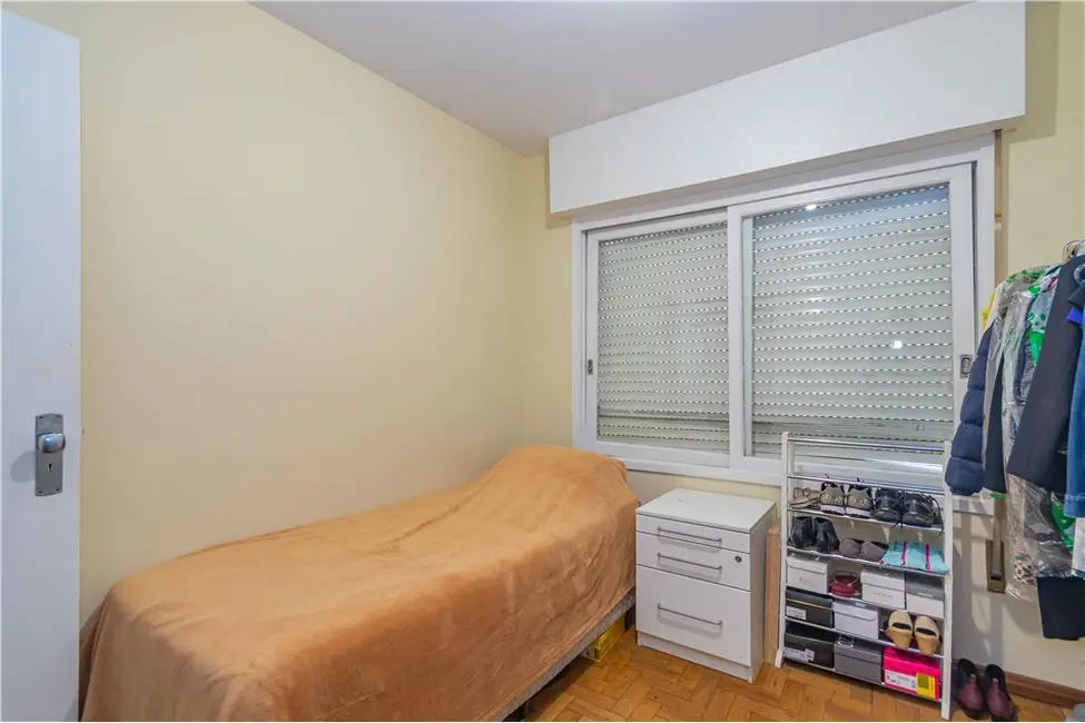 Foto 4 de Apartamento com 3 quartos à venda, 104m2 em Auxiliadora, Porto Alegre - RS