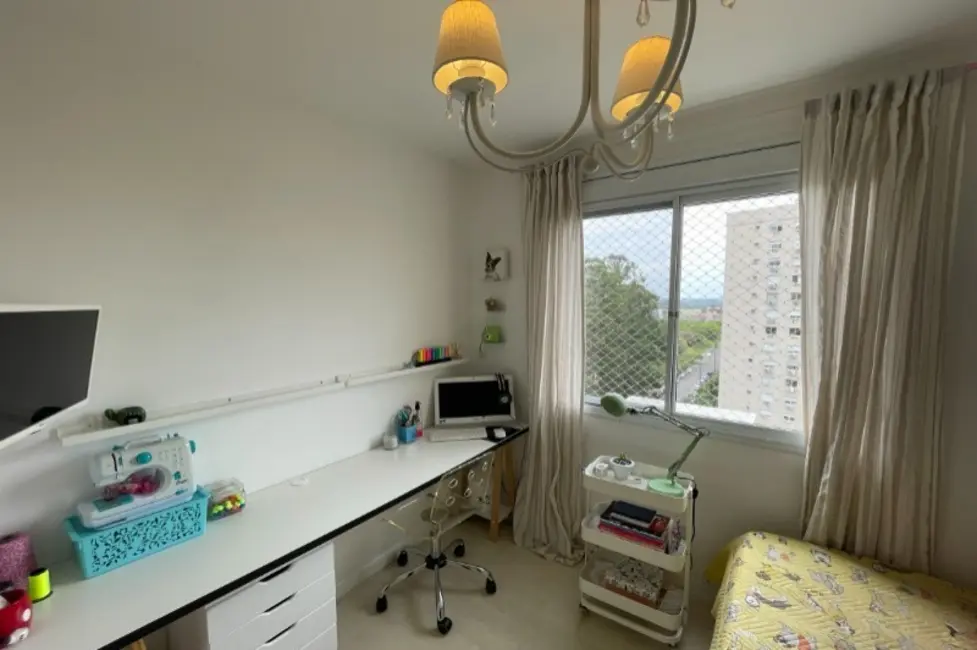 Foto 8 de Apartamento com 3 quartos à venda, 135m2 em Jardim Lindóia, Porto Alegre - RS