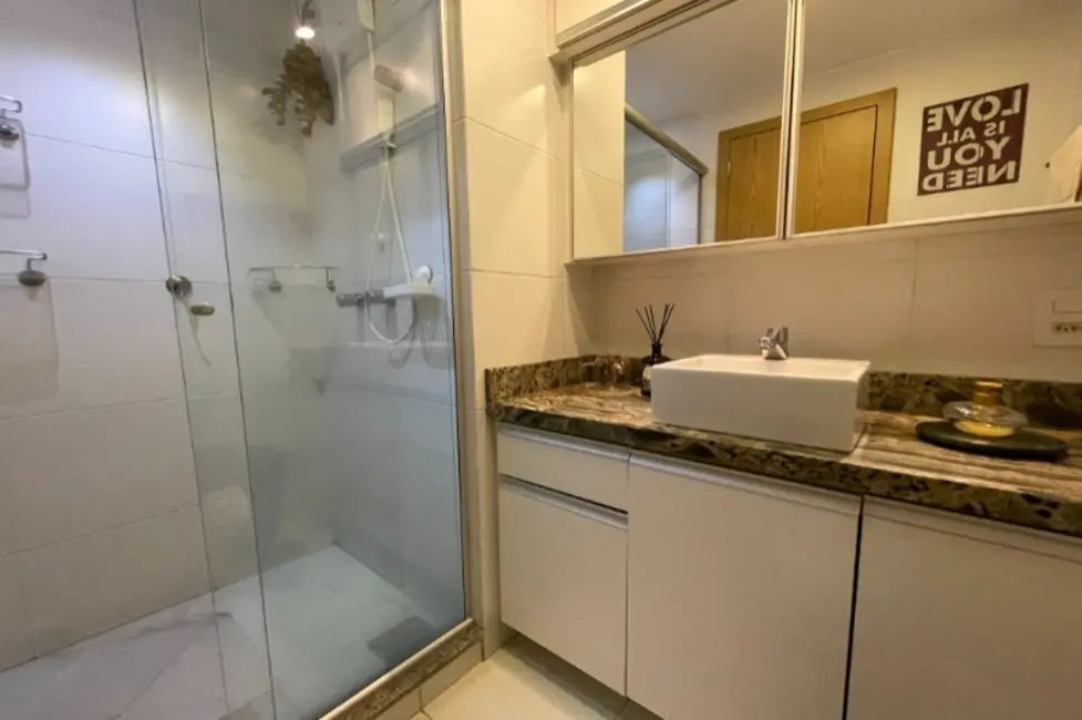 Foto 9 de Apartamento com 3 quartos à venda, 135m2 em Jardim Lindóia, Porto Alegre - RS