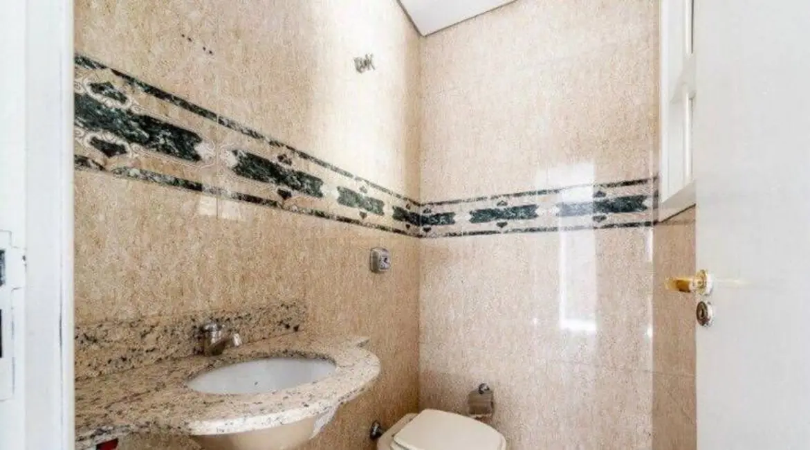 Foto 2 de Casa com 4 quartos à venda, 280m2 em Vila Assunção, Porto Alegre - RS