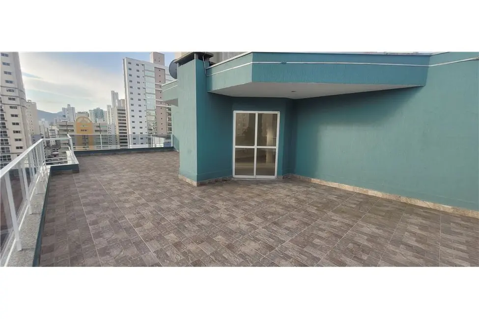 Cobertura com 6 quartos à venda, 420m2 em Centro, Balneario Camboriu - SC - imagem 9 Foto 9 de Cobertura com 6 quartos à venda, 420m2 em Centro, Balneario Camboriu - SC