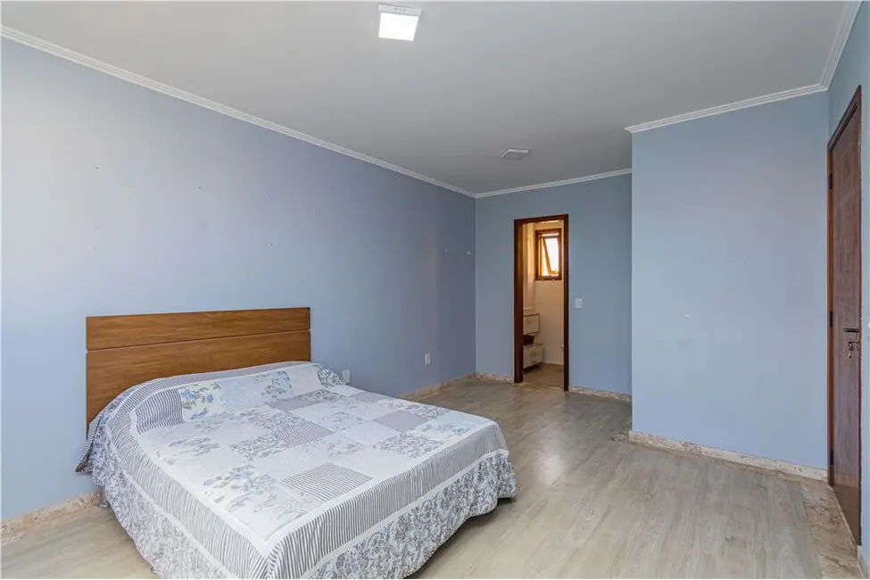 Foto 6 de Apartamento com 3 quartos à venda, 154m2 em Teresópolis, Porto Alegre - RS