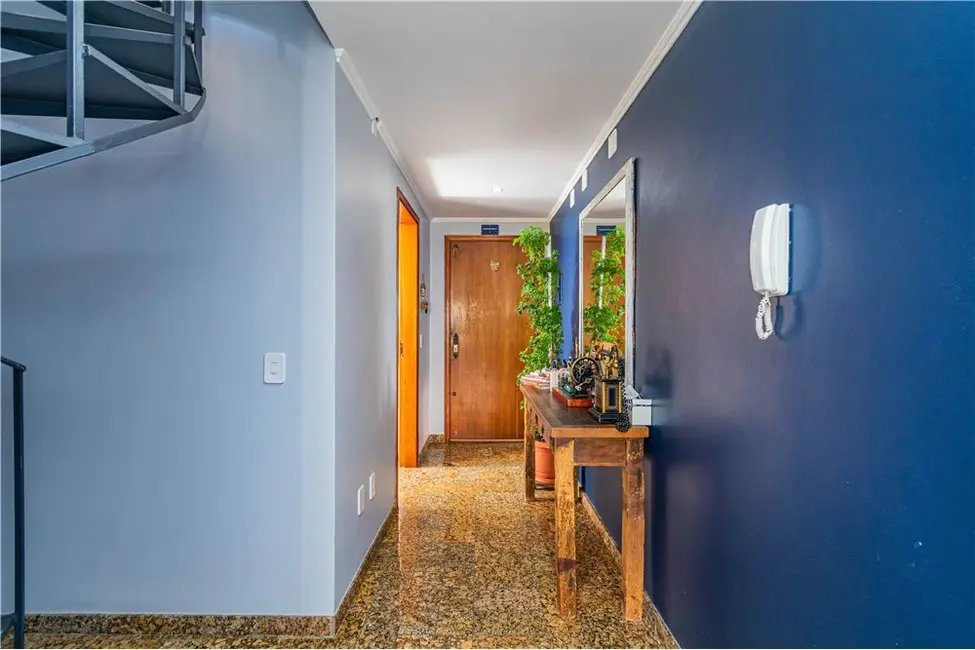 Foto 3 de Apartamento com 3 quartos à venda, 154m2 em Teresópolis, Porto Alegre - RS