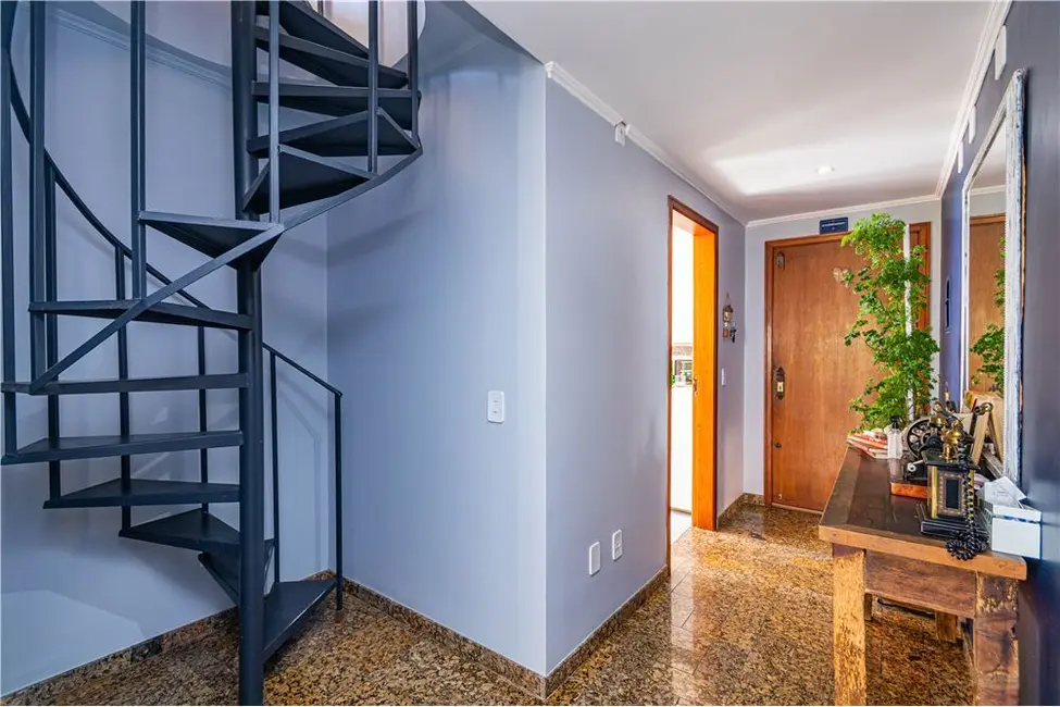 Foto 2 de Apartamento com 3 quartos à venda, 154m2 em Teresópolis, Porto Alegre - RS