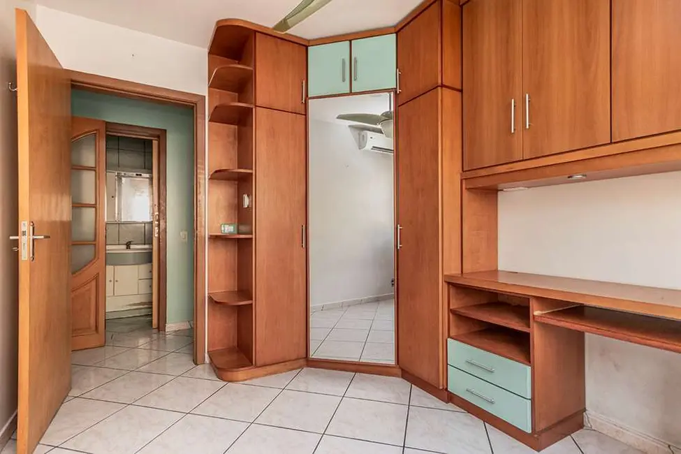 Foto 7 de Apartamento com 2 quartos à venda, 65m2 em Teresópolis, Porto Alegre - RS