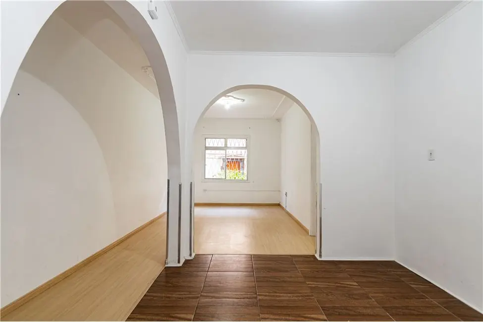 Apartamento com 3 quartos à venda, 81m2 em Menino Deus, Porto Alegre - RS - imagem 3 Foto 3 de Apartamento com 3 quartos à venda, 81m2 em Menino Deus, Porto Alegre - RS