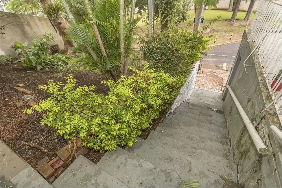 Casa com 4 quartos à venda, 201m2 em Santa Tereza, Porto Alegre - RS - imagem 9 Foto 9 de Casa com 4 quartos à venda, 201m2 em Santa Tereza, Porto Alegre - RS