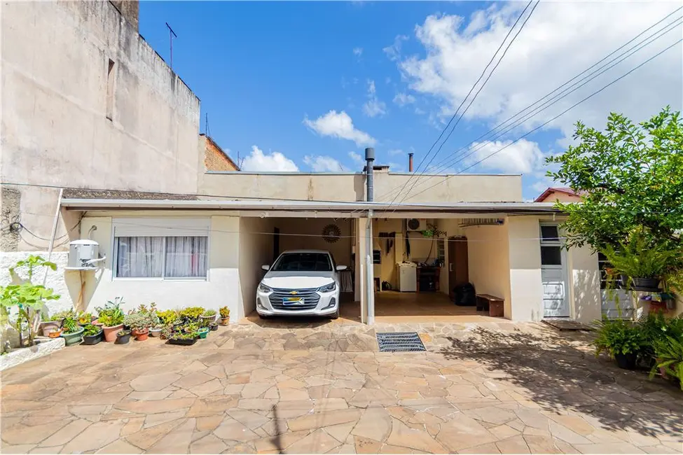 Casa com 3 quartos à venda, 139m2 em Santa Tereza, Porto Alegre - RS - imagem 7 Foto 7 de Casa com 3 quartos à venda, 139m2 em Santa Tereza, Porto Alegre - RS