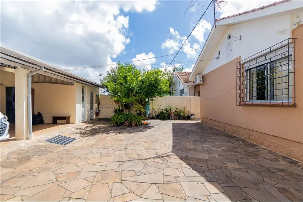 Casa com 3 quartos à venda, 139m2 em Santa Tereza, Porto Alegre - RS - imagem 9 Foto 9 de Casa com 3 quartos à venda, 139m2 em Santa Tereza, Porto Alegre - RS