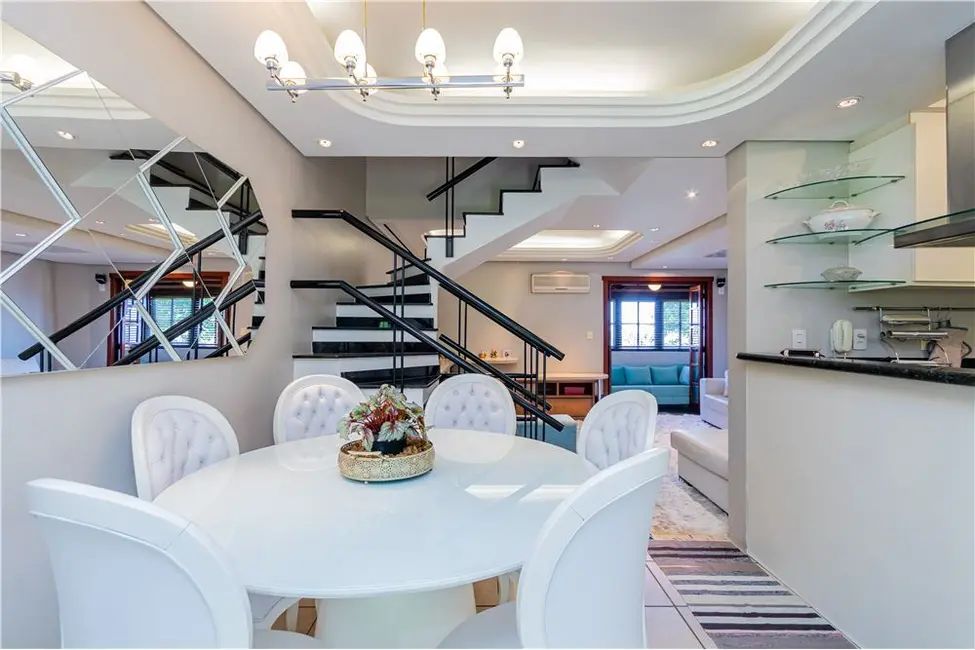 Foto 2 de Casa com 3 quartos à venda, 171m2 em Tristeza, Porto Alegre - RS