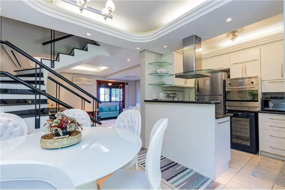 Foto 1 de Casa com 3 quartos à venda, 171m2 em Tristeza, Porto Alegre - RS