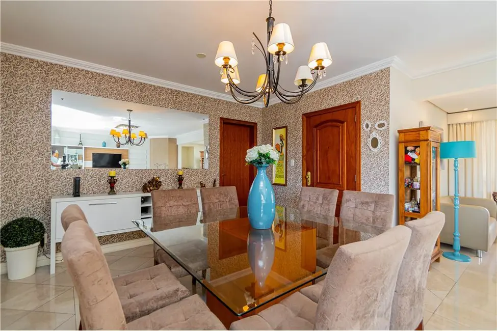 Foto 2 de Apartamento com 3 quartos à venda, 119m2 em Medianeira, Porto Alegre - RS