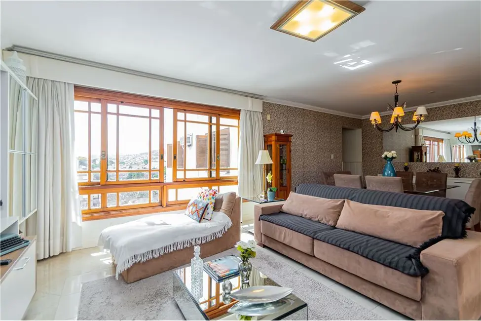 Foto 9 de Apartamento com 3 quartos à venda, 119m2 em Medianeira, Porto Alegre - RS