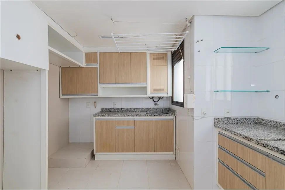 Apartamento com 2 quartos à venda, 86m2 em Menino Deus, Porto Alegre - RS - imagem 7 Foto 7 de Apartamento com 2 quartos à venda, 86m2 em Menino Deus, Porto Alegre - RS