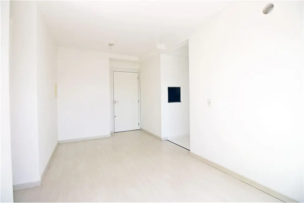 Foto 3 de Apartamento com 2 quartos à venda, 56m2 em Azenha, Porto Alegre - RS