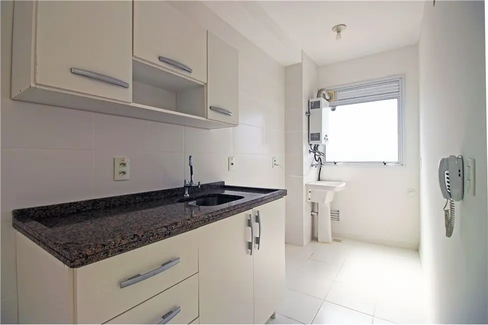 Foto 4 de Apartamento com 2 quartos à venda, 56m2 em Azenha, Porto Alegre - RS