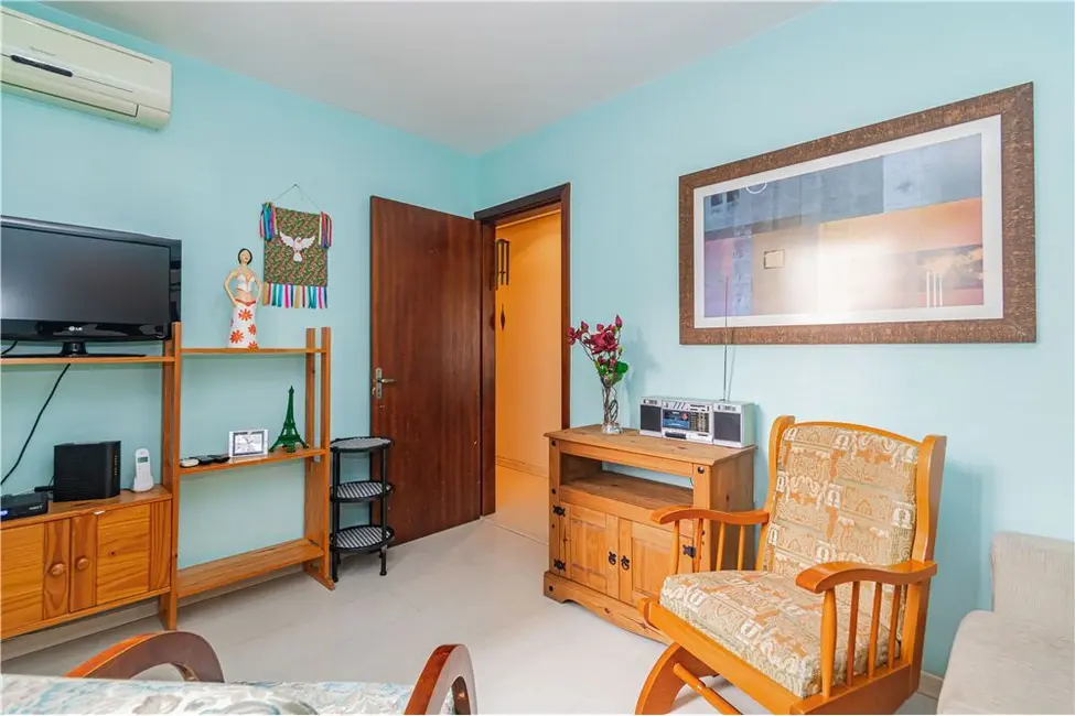 Apartamento com 3 quartos à venda, 83m2 em Menino Deus, Porto Alegre - RS - imagem 8 Foto 8 de Apartamento com 3 quartos à venda, 83m2 em Menino Deus, Porto Alegre - RS