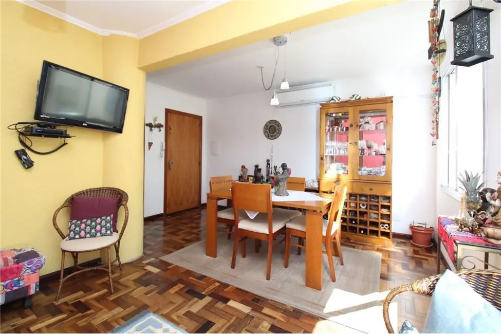 Foto 1 de Apartamento com 2 quartos à venda, 67m2 em Menino Deus, Porto Alegre - RS