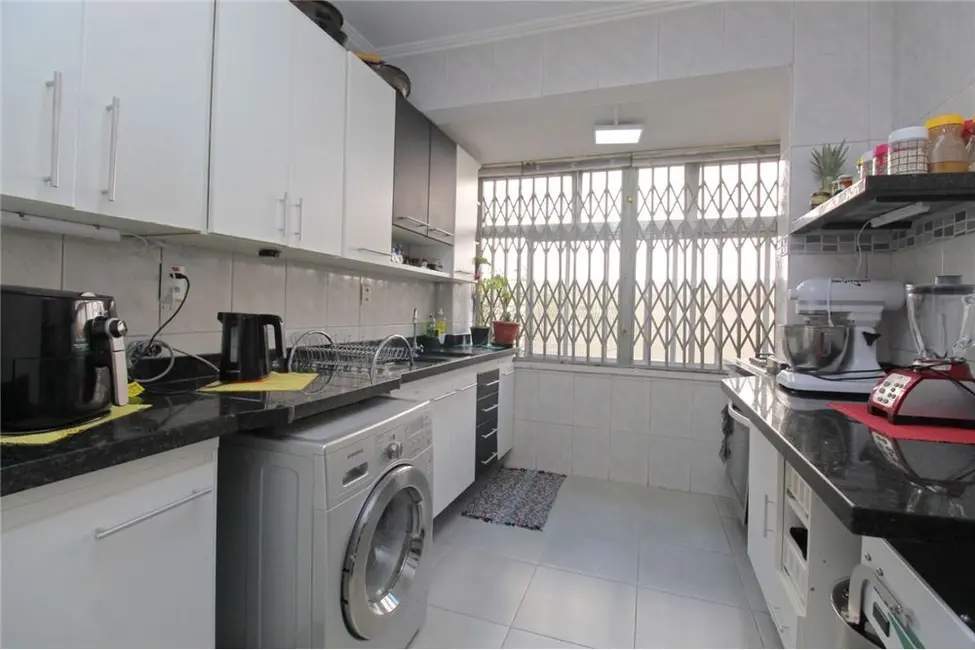 Apartamento com 2 quartos à venda, 67m2 em Menino Deus, Porto Alegre - RS - imagem 9 Foto 9 de Apartamento com 2 quartos à venda, 67m2 em Menino Deus, Porto Alegre - RS