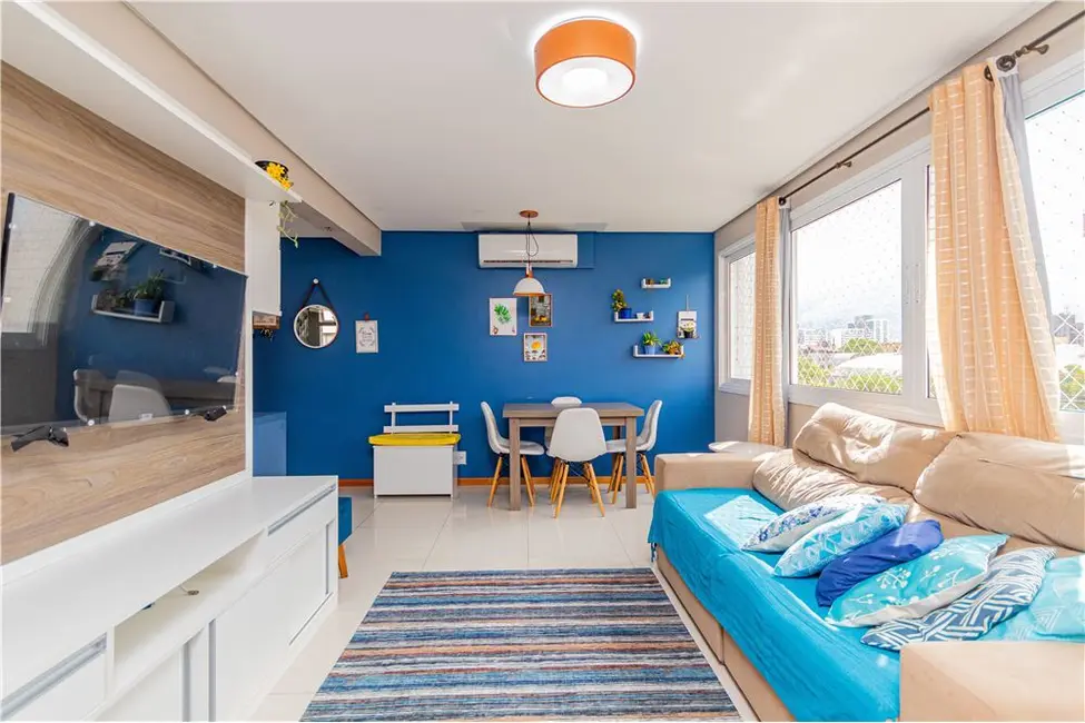 Apartamento com 2 quartos à venda, 63m2 em Santana, Porto Alegre - RS - imagem 3 Foto 3 de Apartamento com 2 quartos à venda, 63m2 em Santana, Porto Alegre - RS