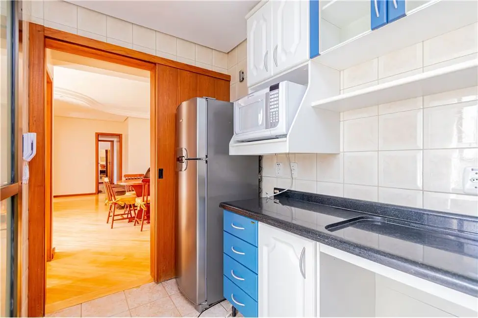 Foto 8 de Apartamento com 2 quartos à venda, 86m2 em Menino Deus, Porto Alegre - RS