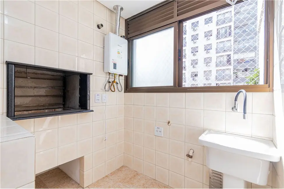 Foto 9 de Apartamento com 2 quartos à venda, 86m2 em Menino Deus, Porto Alegre - RS