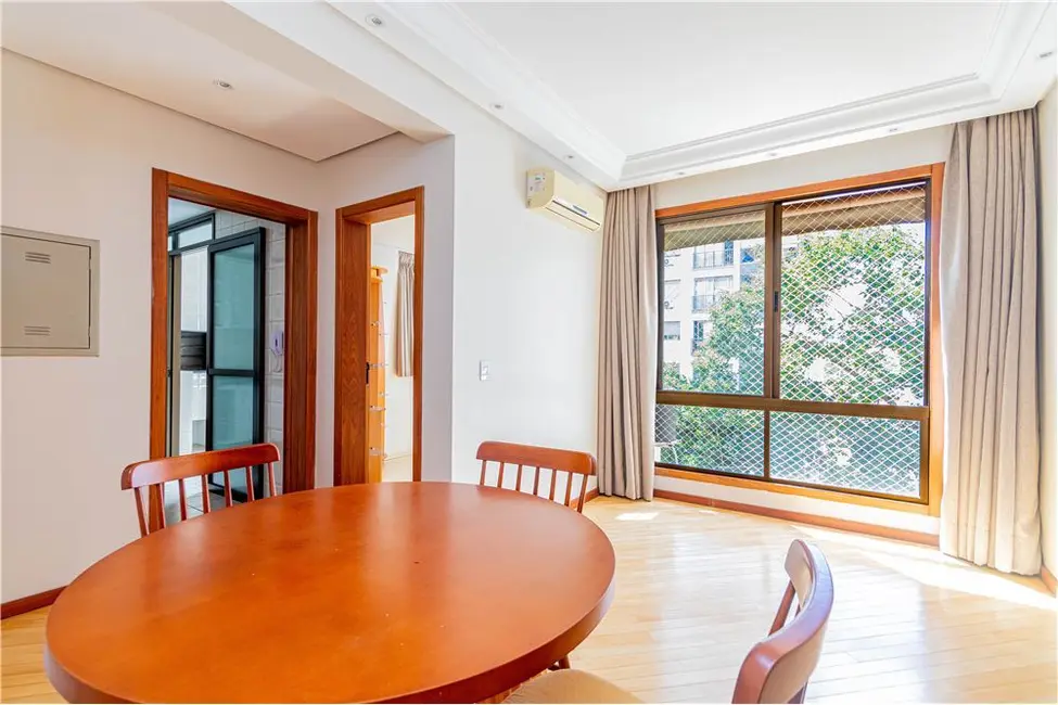 Foto 3 de Apartamento com 2 quartos à venda, 86m2 em Menino Deus, Porto Alegre - RS