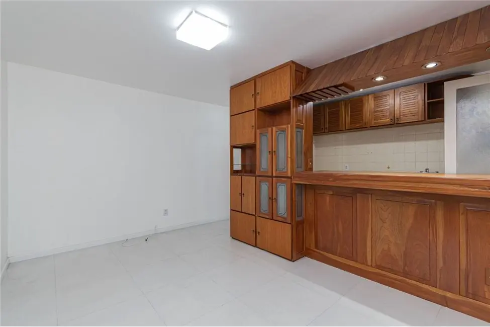 Foto 5 de Apartamento com 2 quartos à venda, 66m2 em Cavalhada, Porto Alegre - RS