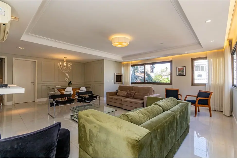 Apartamento com 3 quartos à venda, 131m2 em Menino Deus, Porto Alegre - RS - imagem 7 Foto 7 de Apartamento com 3 quartos à venda, 131m2 em Menino Deus, Porto Alegre - RS