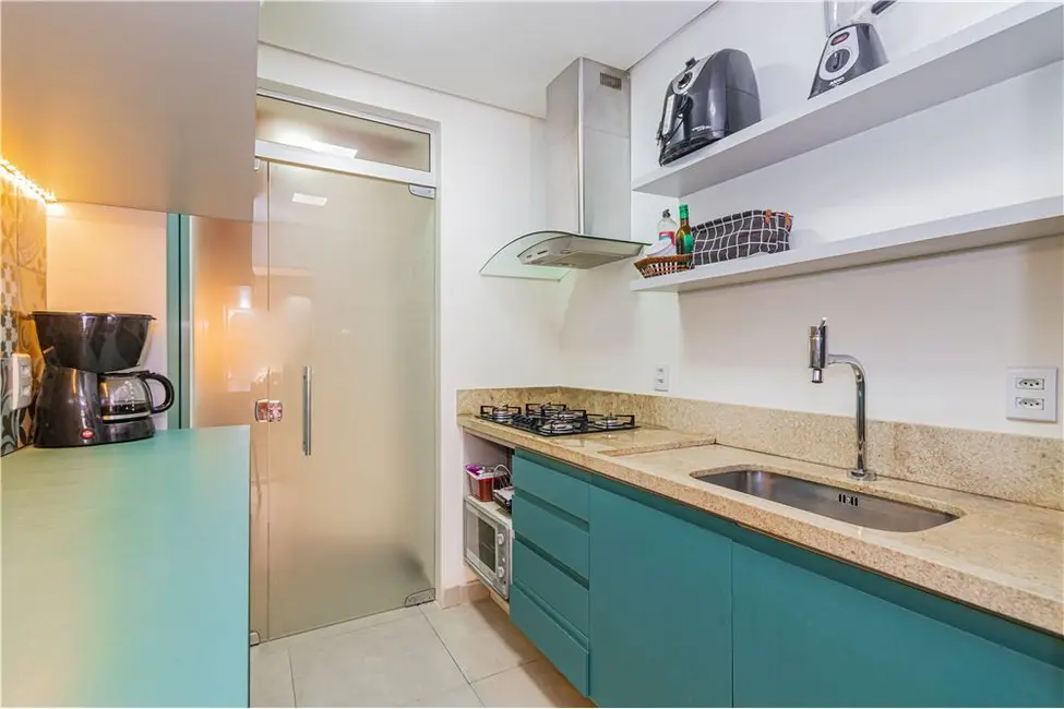 Apartamento com 2 quartos à venda, 60m2 em Menino Deus, Porto Alegre - RS - imagem 7 Foto 7 de Apartamento com 2 quartos à venda, 60m2 em Menino Deus, Porto Alegre - RS