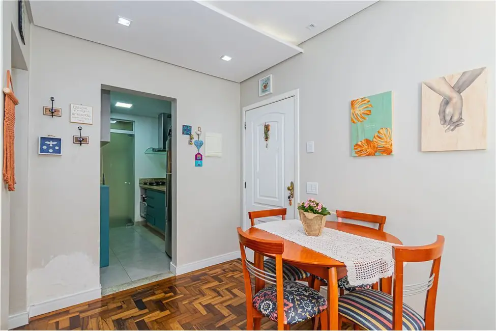 Apartamento com 2 quartos à venda, 60m2 em Menino Deus, Porto Alegre - RS - imagem 4 Foto 4 de Apartamento com 2 quartos à venda, 60m2 em Menino Deus, Porto Alegre - RS