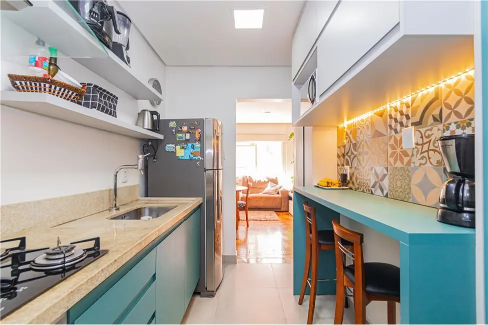 Apartamento com 2 quartos à venda, 60m2 em Menino Deus, Porto Alegre - RS - imagem 8 Foto 8 de Apartamento com 2 quartos à venda, 60m2 em Menino Deus, Porto Alegre - RS