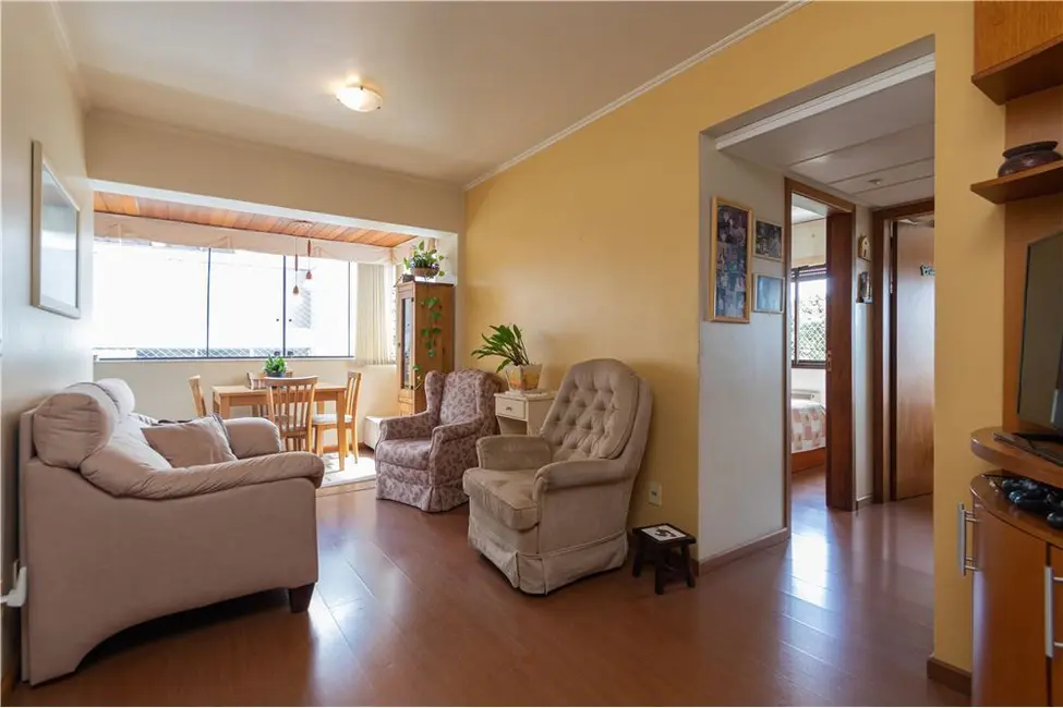 Apartamento com 2 quartos à venda, 62m2 em Petrópolis, Porto Alegre - RS - imagem 6 Foto 6 de Apartamento com 2 quartos à venda, 62m2 em Petrópolis, Porto Alegre - RS