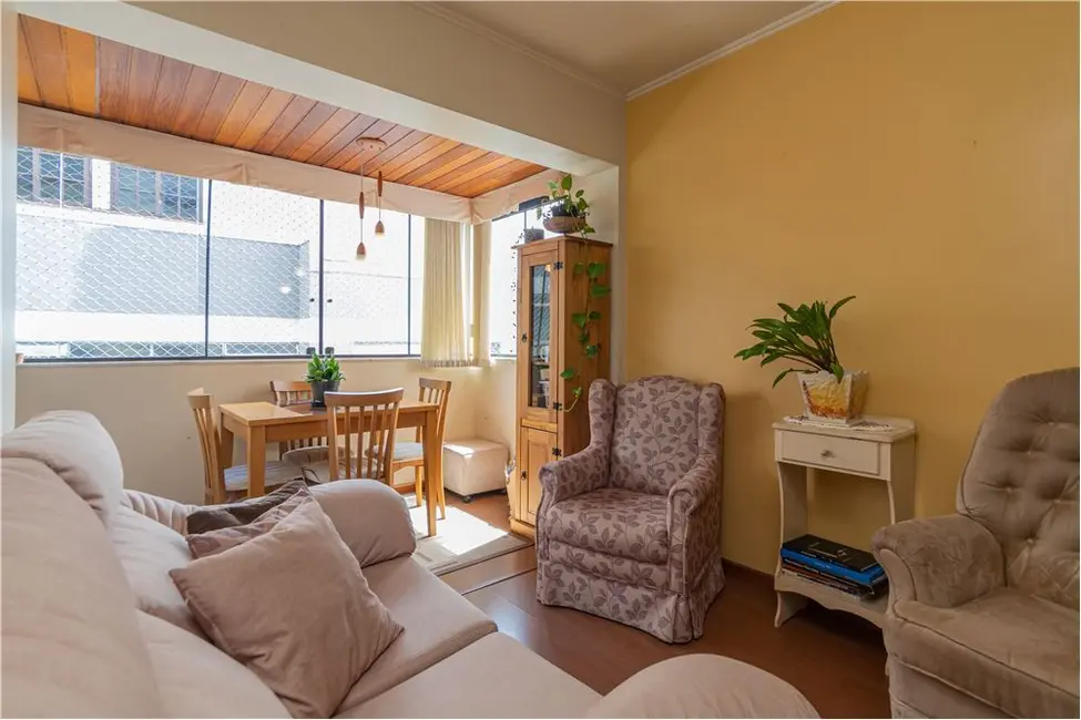 Apartamento com 2 quartos à venda, 62m2 em Petrópolis, Porto Alegre - RS - imagem 8 Foto 8 de Apartamento com 2 quartos à venda, 62m2 em Petrópolis, Porto Alegre - RS