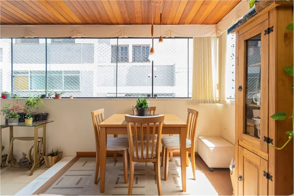 Apartamento com 2 quartos à venda, 62m2 em Petrópolis, Porto Alegre - RS - imagem 9 Foto 9 de Apartamento com 2 quartos à venda, 62m2 em Petrópolis, Porto Alegre - RS