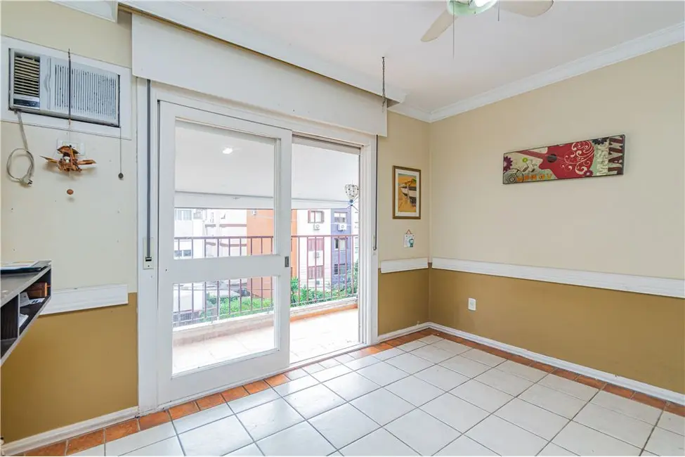 Foto 2 de Apartamento com 3 quartos à venda, 110m2 em Petrópolis, Porto Alegre - RS